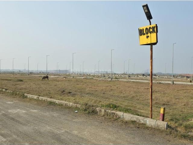 Residential Plot in New Town for resale Kolkata. The reference number is 20328263