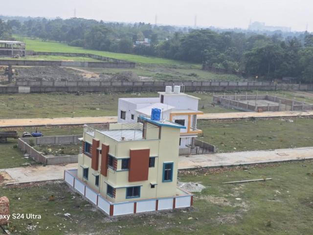 Residential Plot in New Town for resale Kolkata. The reference number is 20329356