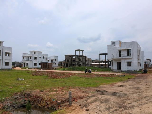 Residential Plot in New Town for resale Kolkata. The reference number is 20336118
