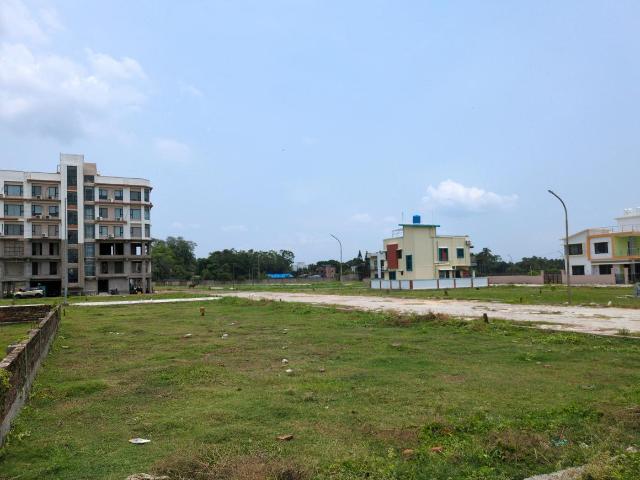Residential Plot in New Town for resale Kolkata. The reference number is 20336346