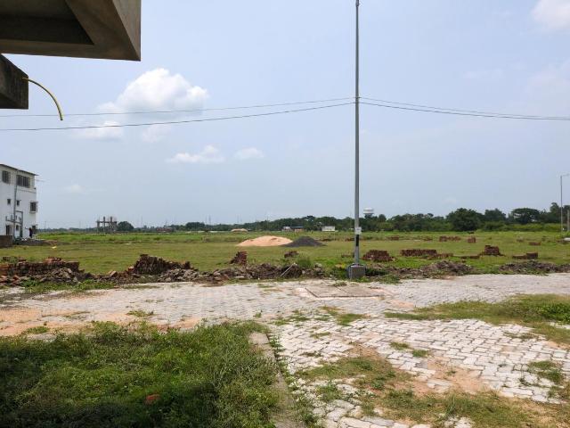 Residential Plot in New Town for resale Kolkata. The reference number is 20336376