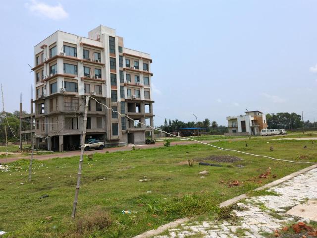 Residential Plot in New Town for resale Kolkata. The reference number is 20336541