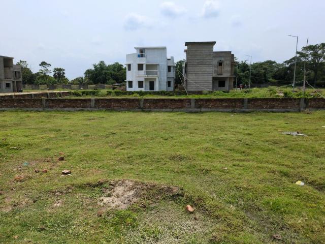 Residential Plot in New Town for resale Kolkata. The reference number is 20336512