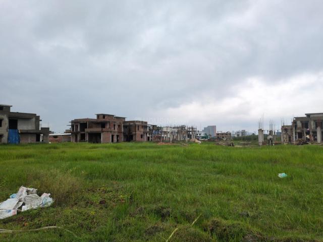 Residential Plot in New Town for resale Kolkata. The reference number is 20926499
