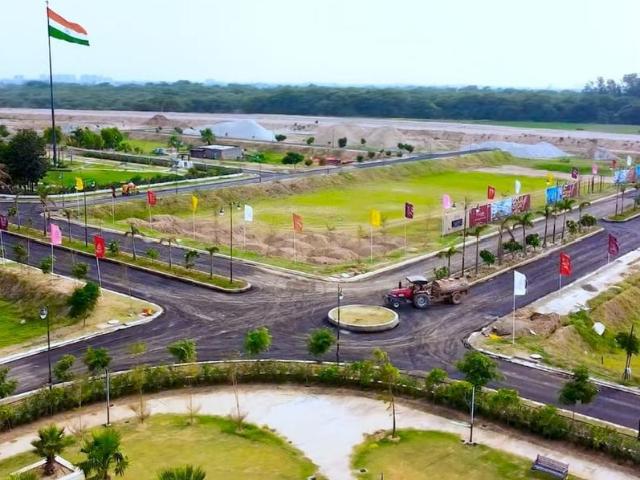 Residential Plot in New Chandigarh for resale Chandigarh. The reference number is 7890974