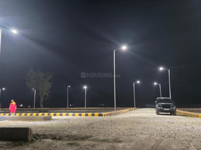 Residential Plot in New Jail Road for resale Lucknow. The reference number is 20865176