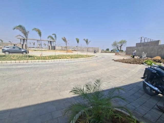 Residential Plot in New Nanda for resale Nagpur. The reference number is 21003880