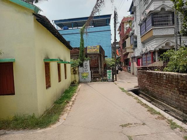 Residential Plot in Nimta for resale Kolkata. The reference number is 20372908