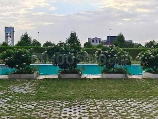 Residential Plot in Nipania for resale Indore. The reference number is 20406244