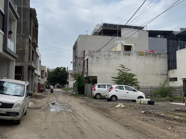 Residential Plot in Nipania for resale Indore. The reference number is 20674634