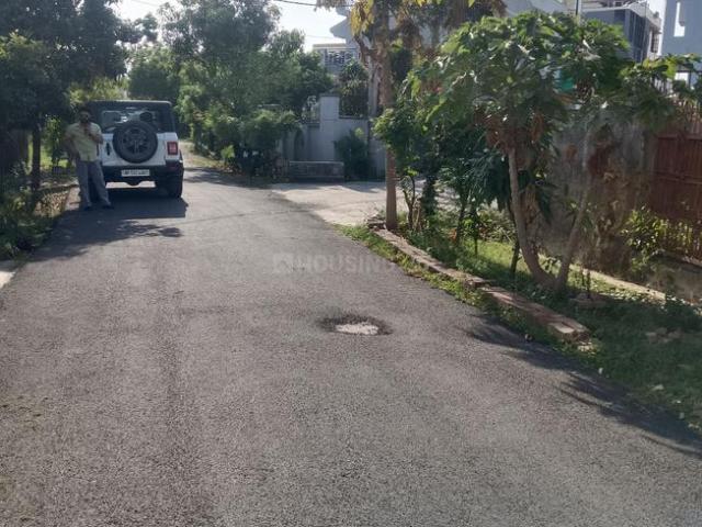 Residential Plot in Niranjanpur for resale Dehradun. The reference number is 20181875