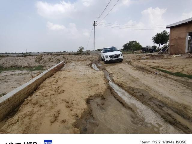 Residential Plot in Noida Extension for resale Greater Noida. The reference number is 20736832