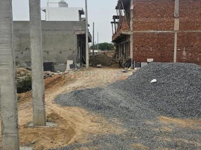Residential Plot in Achheja for resale Greater Noida. The reference number is 20016379
