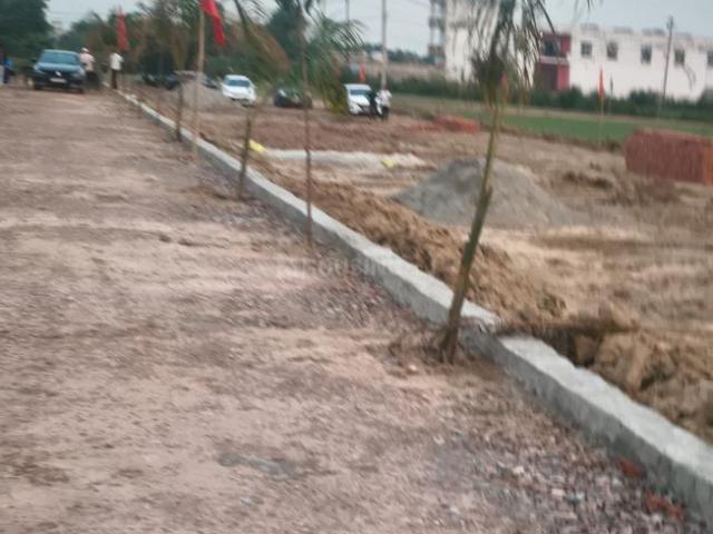 Residential Plot in Noida Extension for resale Greater Noida. The reference number is 20399380