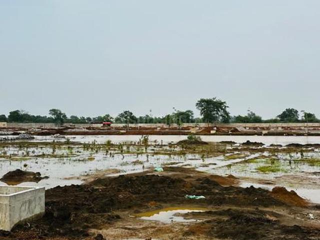Residential Plot in Old Dhamtari Road for resale Raipur. The reference number is 20703999