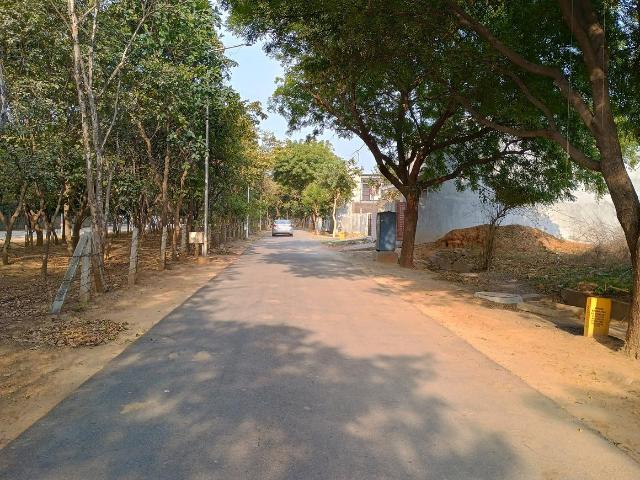 Residential Plot in Omicron III for resale Greater Noida. The reference number is 12342694