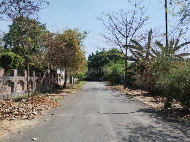 Residential Plot in Omicron III for resale Greater Noida. The reference number is 18606979
