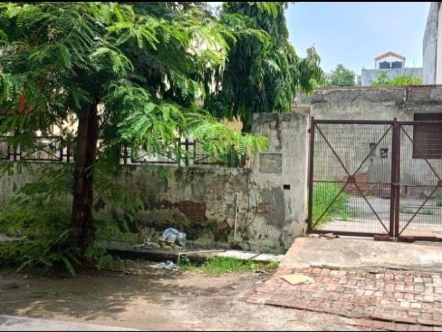 Residential Plot in Omicron III for resale Greater Noida. The reference number is 20235783