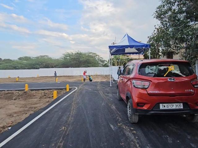 Residential Plot in Avadi for resale Chennai. The reference number is 18937284