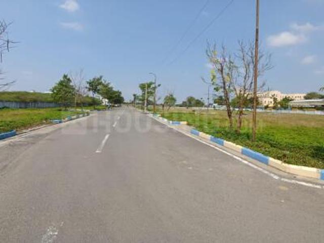 Residential Plot in Avadi for resale Chennai. The reference number is 20053555