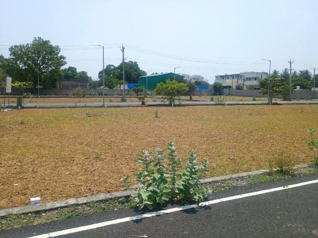 Residential Plot in Avadi for resale Chennai. The reference number is 20312272