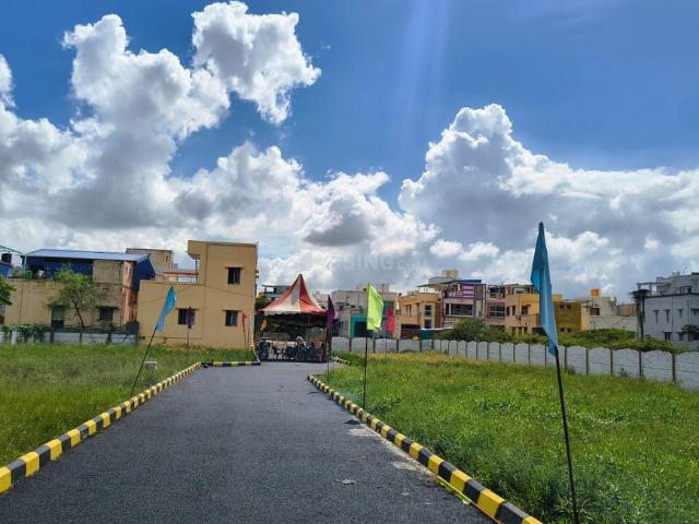 Residential Plot in Avadi for resale Chennai. The reference number is 20314428