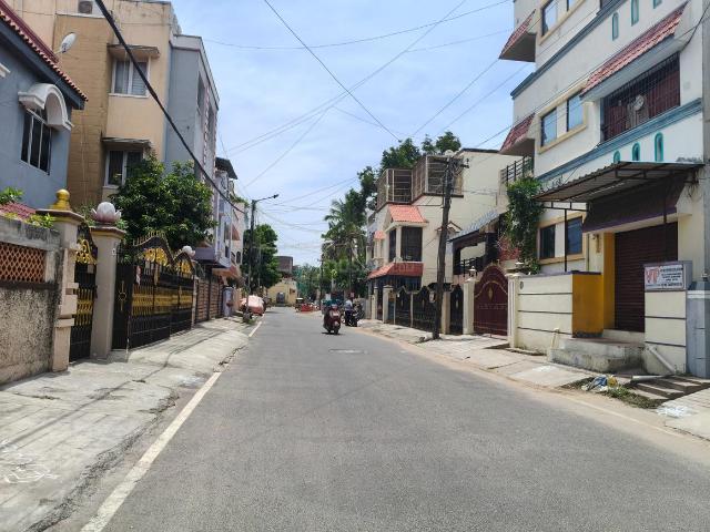Residential Plot in Adambakkam for resale Chennai. The reference number is 20922317