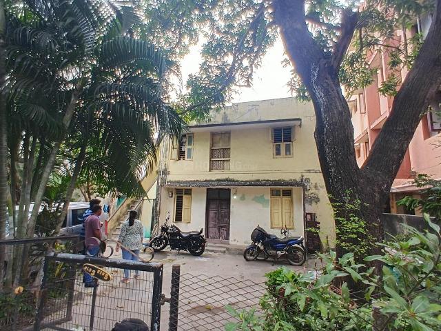 Residential Plot in Adyar for resale Chennai. The reference number is 19294804