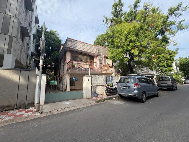 Residential Plot in Adyar for resale Chennai. The reference number is 20718632