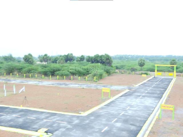Residential Plot in Airport Colony for resale Salem. The reference number is 19983378