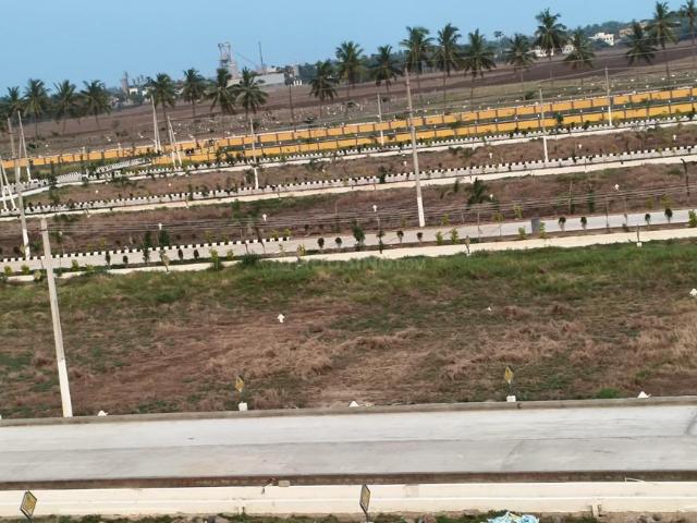 Residential Plot in Akunuru for resale Krishna. The reference number is 20621360