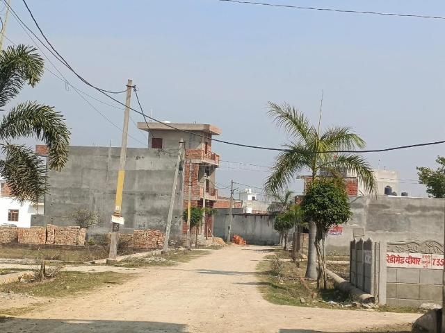 Residential Plot in Alambagh for resale Lucknow. The reference number is 20445378