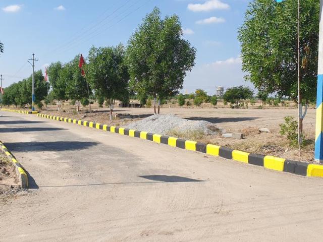 Residential Plot in Alair for resale Yadadri Bhuvanagiri. The reference number is 19965442