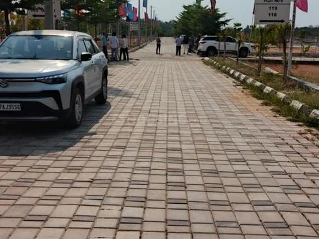 Residential Plot in Alair for resale Yadadri Bhuvanagiri. The reference number is 20038977