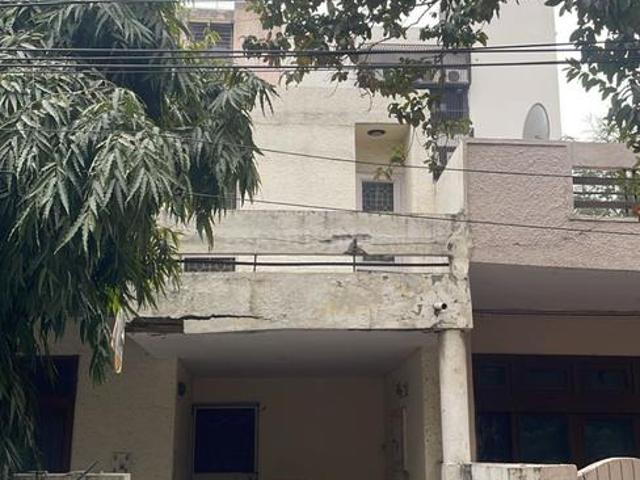 Residential Plot in Anand Vihar for resale New Delhi. The reference number is 20247569