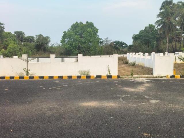 Residential Plot in Anandapuram for resale Visakhapatnam. The reference number is 20664652