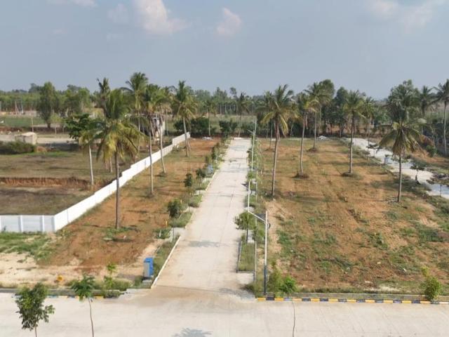Residential Plot in Anekal for resale Bengaluru. The reference number is 17799074