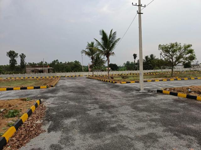 Residential Plot in Anekal for resale Bengaluru. The reference number is 18208696