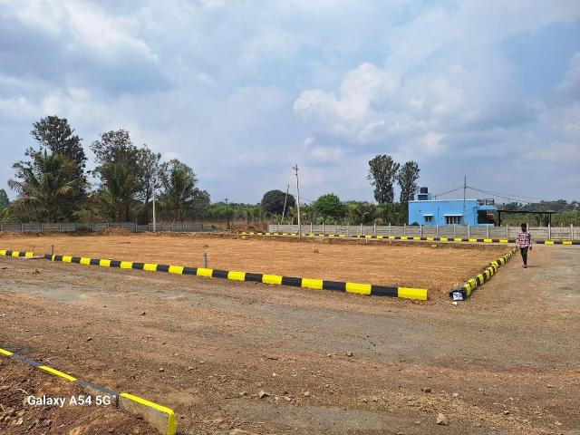 Residential Plot in Anekal for resale Bengaluru. The reference number is 20029716