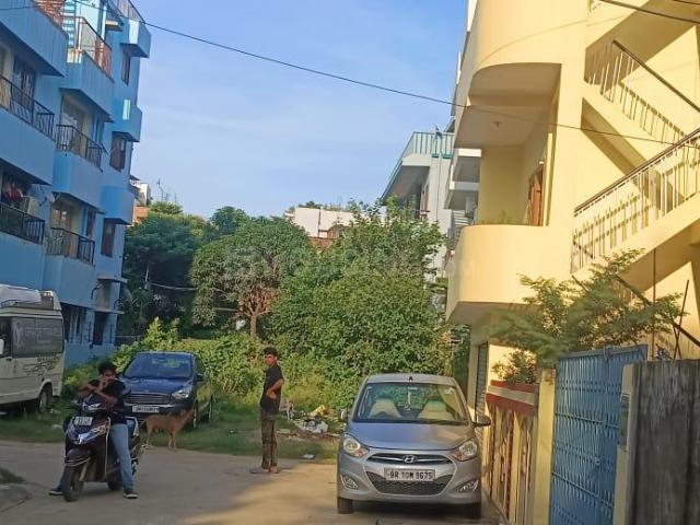 Residential Plot in Anisabad for resale Patna. The reference number is 18232742