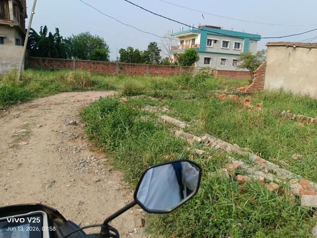 Residential Plot in Anisabad for resale Patna. The reference number is 20477243