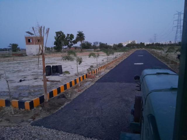 Residential Plot in Anora Kala for resale Lucknow. The reference number is 12430397