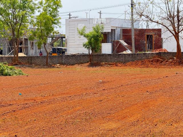 Residential Plot in Antakapalle for resale Visakhapatnam. The reference number is 20698775