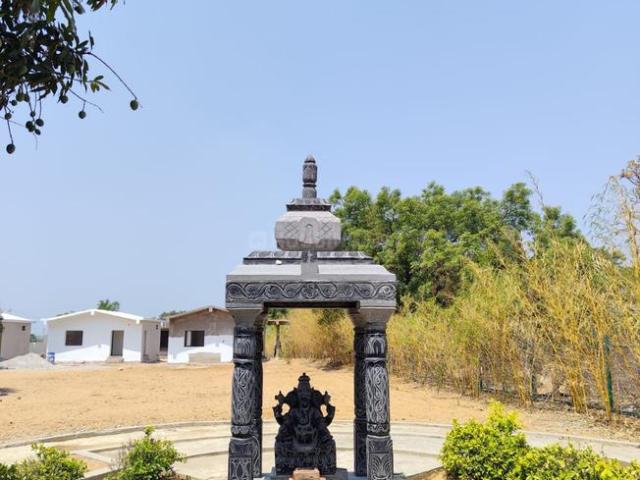 Residential Plot in Arutla for resale Sangareddy. The reference number is 20000109