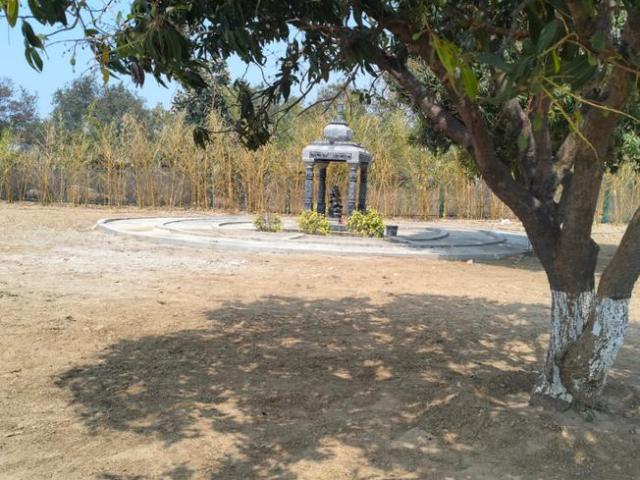 Residential Plot in Arutla for resale Sangareddy. The reference number is 20000109