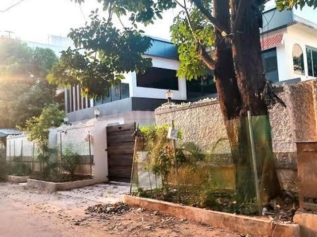 Residential Plot in Ashok Nagar for resale Chennai. The reference number is 20778046