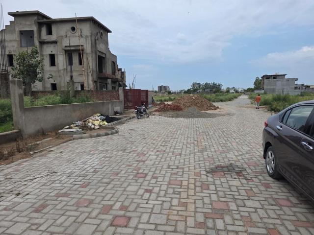 Residential Plot in Ashiana Colony for resale Dera Bassi. The reference number is 20557054