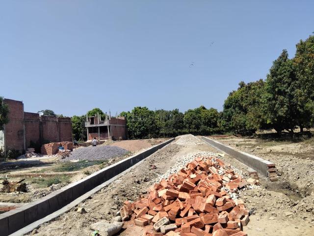 Residential Plot in Budheshwar for resale Lucknow. The reference number is 20688974