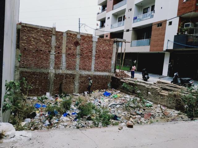 Residential Plot in Burari for resale New Delhi. The reference number is 20485357