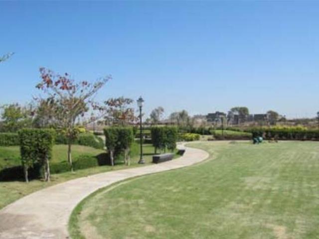 Residential Plot in Bada Bangarda for resale Indore. The reference number is 19178404